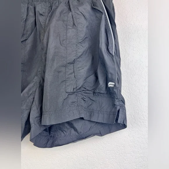 Fabletics Ultra High Waisted Piped Short in Black Size Small - Picture 2 of 8